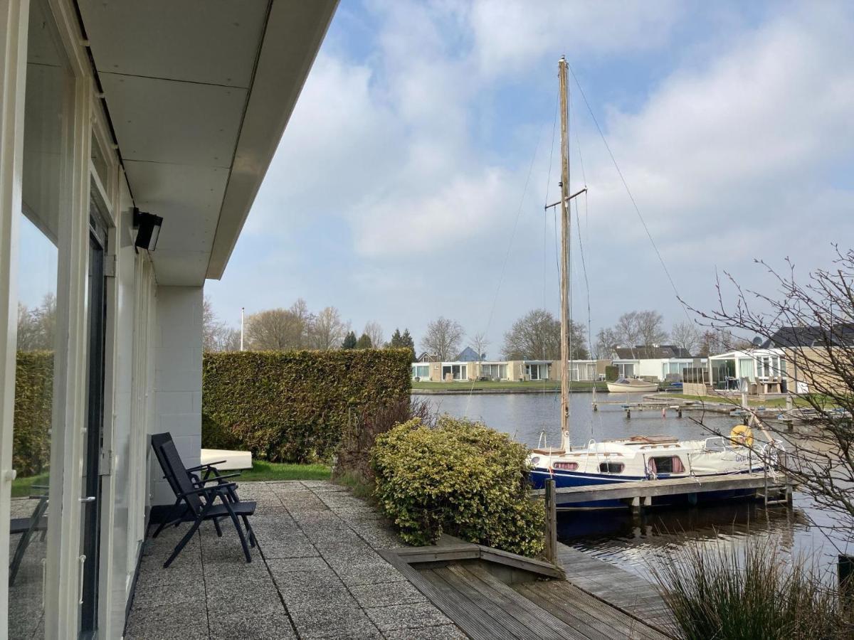 Waterfront Holiday Home With Jetty Boornzwaag over de Wielen Exterior photo
